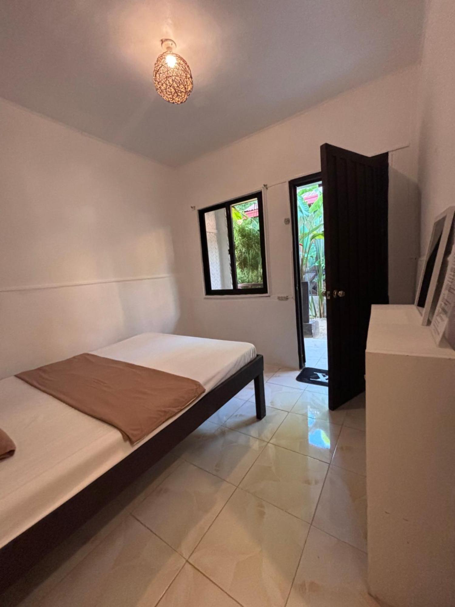 Paradiso Hostel Эль-Нидо Экстерьер фото